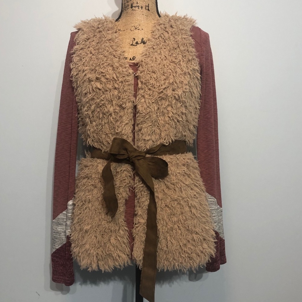 Umgee Faux Fur Belted Vest Light Brown Small